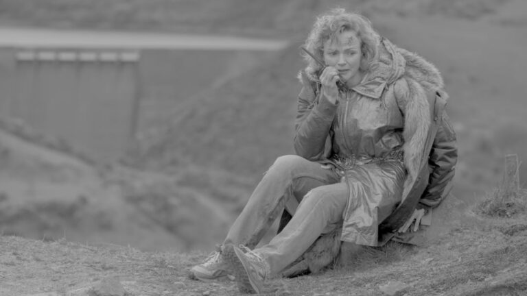 Episódio Metalhead de Black Mirror com cão robô