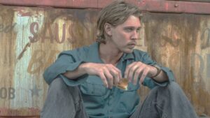 Caught Stealing com Austin Butler