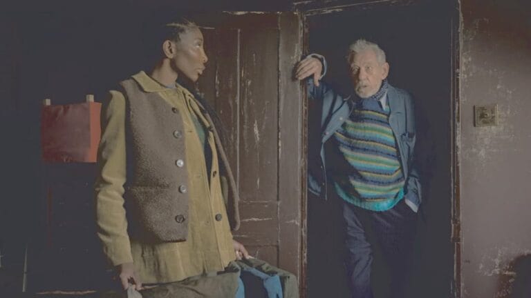 Ian McKellen performance em The Christophers