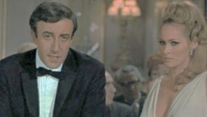 Filme Casino Royale como uma paródia do James Bond