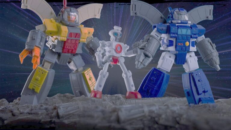 Titan Class Transformers com foco no DW-E58 Rocket Giant