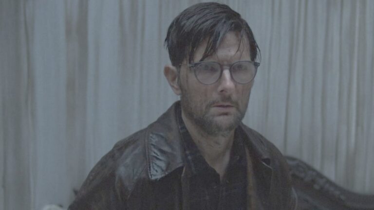 Filmes de terror Adam Scott em destaque