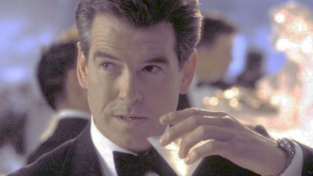 Desafios de assistir aos filmes de James Bond hoje
