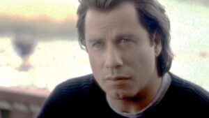 Domestic Disturbance, thriller psicológico com John Travolta em destaque.