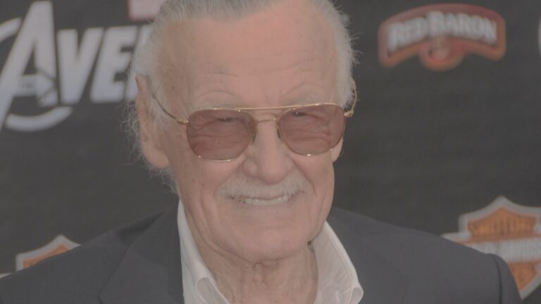 Stan Lee e inteligência artificial em novos projetos
