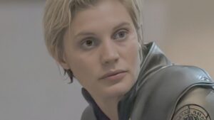 série de ficção científica de Katee Sackhoff em destaque