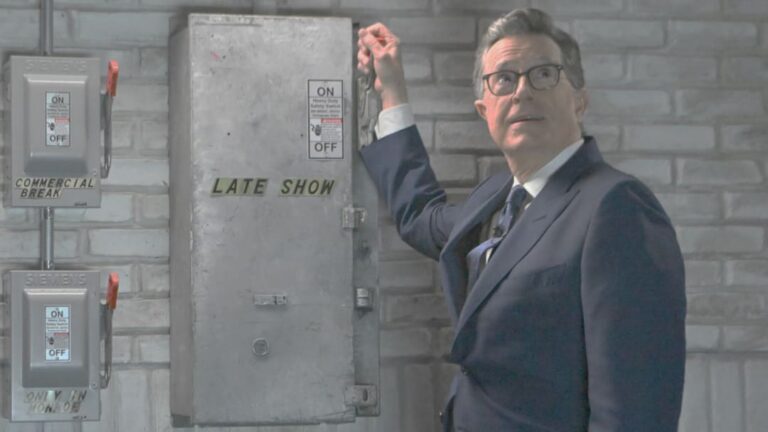 Stephen Colbert em meio a batalha legal com Paramount após retorno à TV