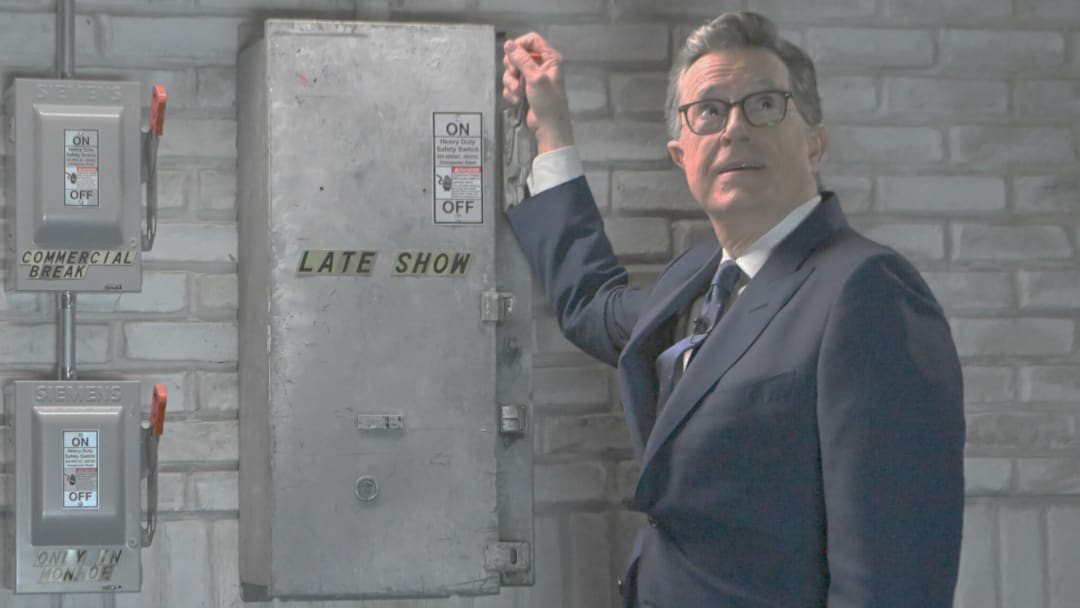 Stephen Colbert em meio a batalha legal com Paramount após retorno à TV