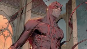 Daredevil costumes icônicos ao longo da história do personagem.
