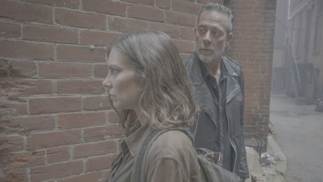 The Walking Dead Dead City apresenta novos desafios e relações entre personagens.