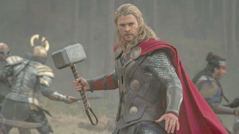 Armas mais poderosas do MCU em comparação ao martelo de Thor