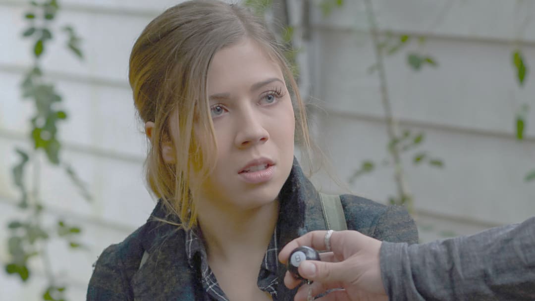 Between Netflix série de ficção científica