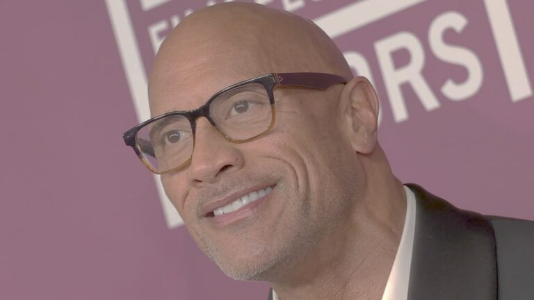 filme Rampage com Dwayne Johnson