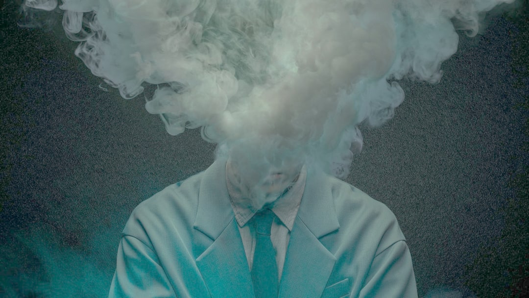 Human Vapor Netflix reimaginação de clássico cult
