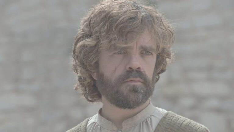 Peter Dinklage em filme de ação The Reckoner