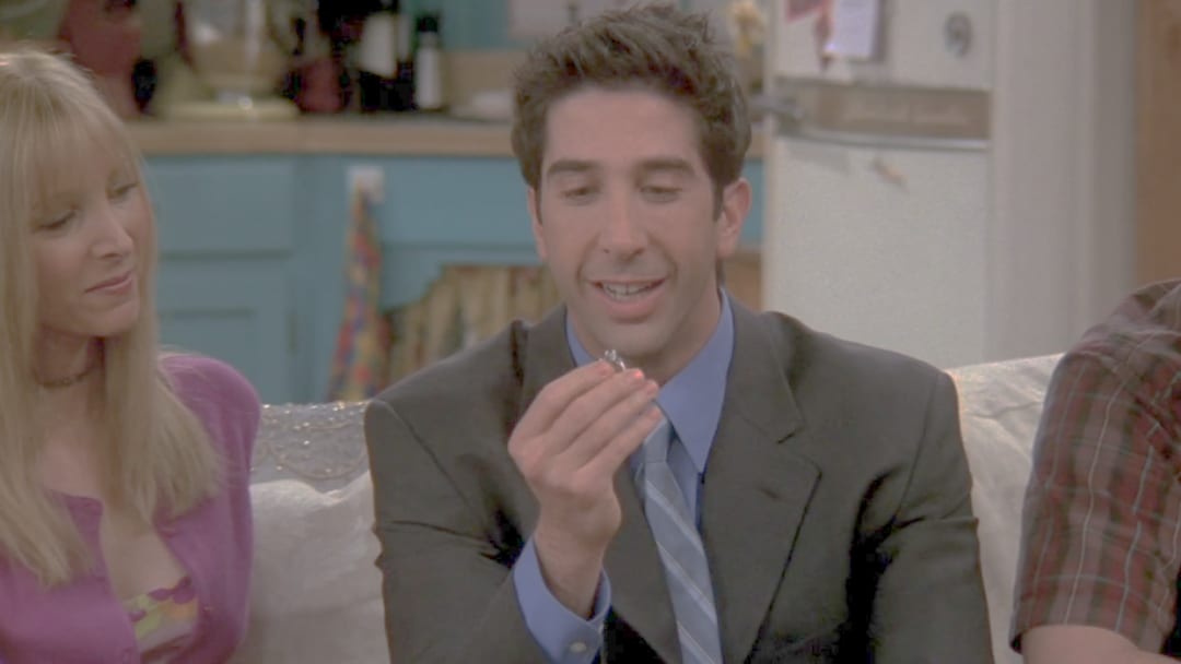 cena mais engraçada Friends com Ross e o famoso 'pivot'
