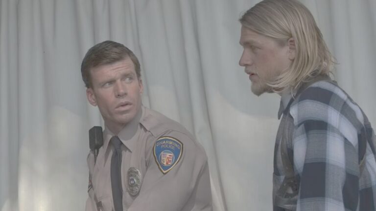 Taylor Sheridan e Frank Grillo em Tulsa King