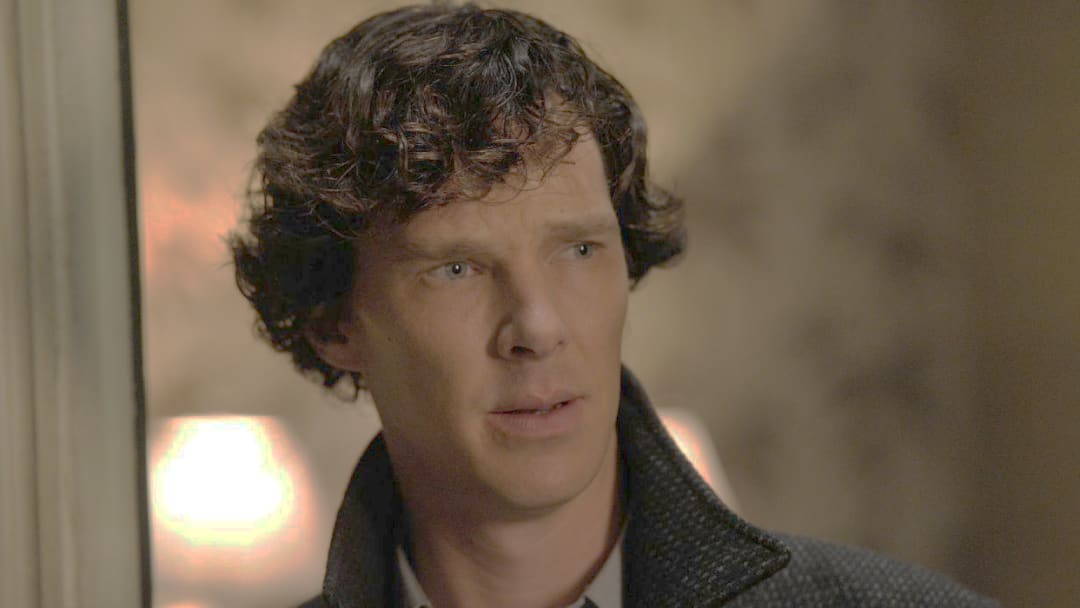 série de detetive que supera Sherlock