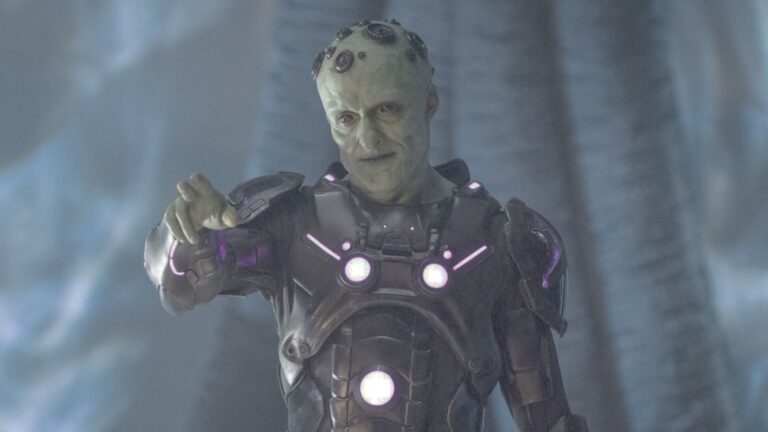 novo visual do Brainiac em Man of Tomorrow