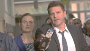 revival Bones com David Boreanaz e Emily Deschanel