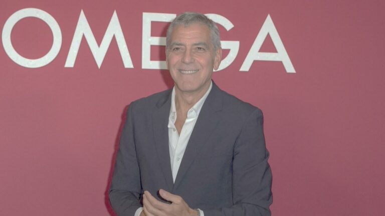 Narcos Netflix série elogiada por George Clooney