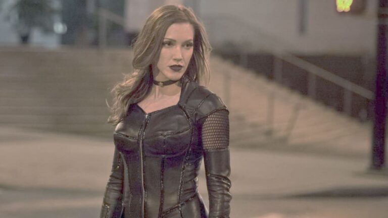 Herbert West Reanimator com Joseph Morgan e Katie Cassidy
