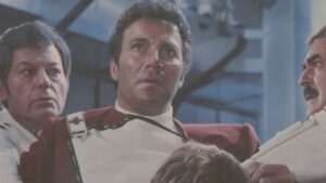Star Trek Year One com Capitão Kirk